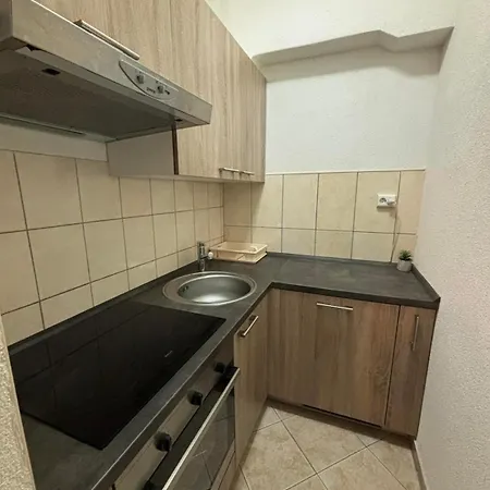 Apartman Kula *